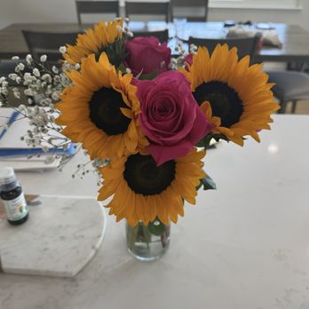 Martin Florist - Yen gave me these on the house! - Florists Near Me - Monterey Park, California Martin Florist - Yen gave me these on the house! - Florists Near Me - Monterey Park, California