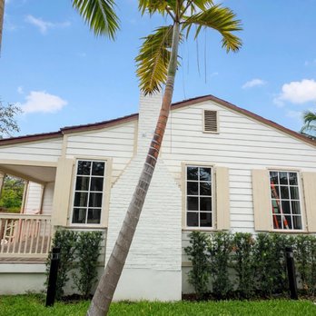 Sundy Village - Shared Office Spaces Near Me - Delray Beach, Florida Sundy Village - Shared Office Spaces Near Me - Delray Beach, Florida