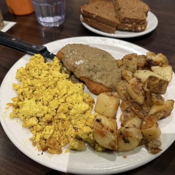 Mama Kats - Vegan "The Basics" (AKA traditional breakfast) w/ Chik'n Cutlet and Pepper Gravy - Breakfast & Brunch Near Me - San Marcos, California Mama Kats - Vegan "The Basics" (AKA traditional breakfast) w/ Chik'n Cutlet and Pepper Gravy - Breakfast & Brunch Near Me - San Marcos, California