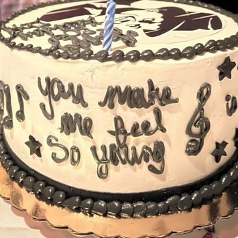 Cakes by Stiggy - Custom Cakes Near Me Cakes by Stiggy - Custom Cakes Near Me