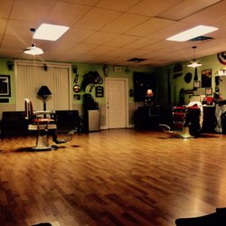 Eastman's Barbershop