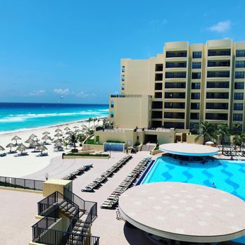 Royal Sands Resort - Hotels Near Me - Cancún, ROO