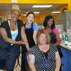Laney College Cosmetology - Client satisfaction is key