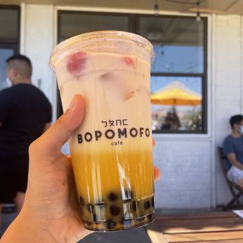 Bopomofo Cafe - Strawberry Corn Milk - Bubble Tea Near Me - San Gabriel, California