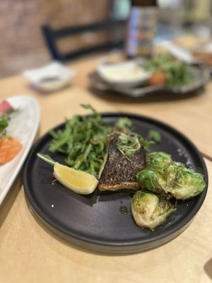 Kaeru Sushi & Grill by null