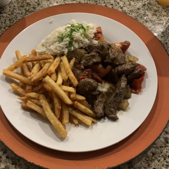D' Road Cafe - Steak and potatoes - Latin American Near Me - Montgomery, Alabama