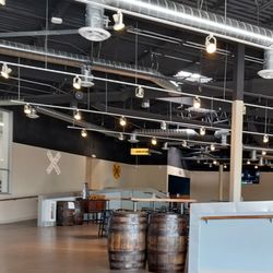 Rail Werks Brewing Depot - Another bench view