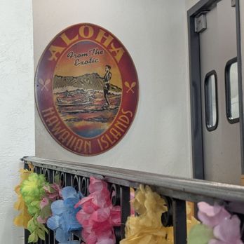 Huli Sue’s - Hawaiian Near Me - Asheville, North Carolina