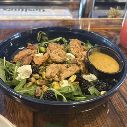 Blackberry Goat Cheese and Chicken Salad