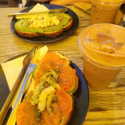 Soo good salmon toast!