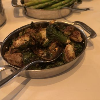 Delmonico Steakhouse - Steakhouses Near Me - Las Vegas, Nevada