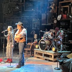 Lookingglass Theatre