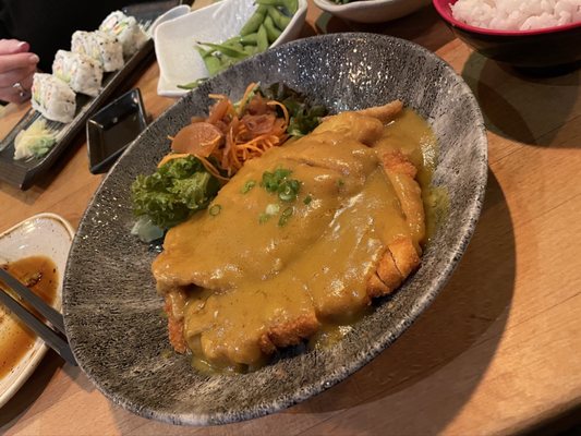 Musashi Noodle & Sushi Bar by null