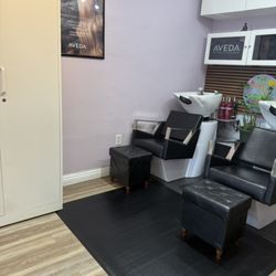 Zolina Hair Salon - Salon Wash Area