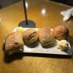 The White Horse Wood Fired Grill - Bread basket with butter was wonderful cheese roll was the highlight