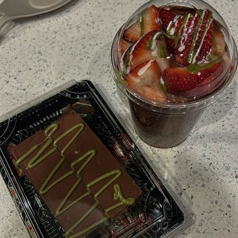 The Golden Nuts - Desserts Near Me - Columbia Heights, Minnesota