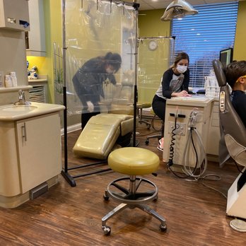 Steckler Pediatric Dentistry - Sanitizing between patients - Pediatric Dentists Near Me - Lexington, Kentucky Steckler Pediatric Dentistry - Sanitizing between patients - Pediatric Dentists Near Me - Lexington, Kentucky