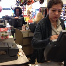 1 line open: 8 customers in line.  Manager behind in blue opens a line for employees only. Customer service?