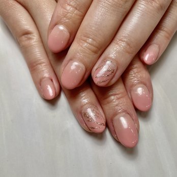 Juun Japanese Nail - Gel manicure, gradient effect and a fun fourth nail - Nail Technicians Near Me - Fort Lee, New Jersey Juun Japanese Nail - Gel manicure, gradient effect and a fun fourth nail - Nail Technicians Near Me - Fort Lee, New Jersey