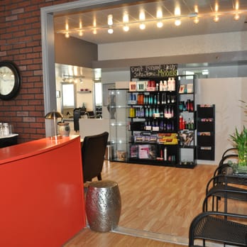 The Myxx Studios - Reception Area - Hair Salons Near Me - Honolulu, Hawaii The Myxx Studios - Reception Area - Hair Salons Near Me - Honolulu, Hawaii