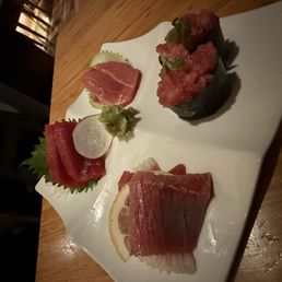 Aged bluefin cuts platter Aged bluefin cuts platter