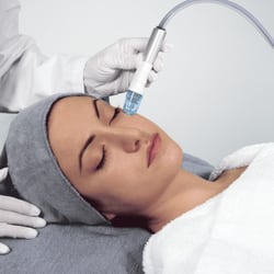 The Spa Navarre - Microdermabrasion:the ultimate treatment for dull,slugish skin. Enjoy a pampering facial paired with the more medical approach of microderm.