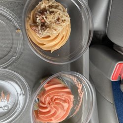 Central Oregon Cup & Cake - German chocolate and strawberry cup cake.