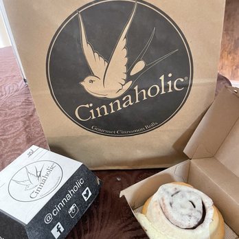 Cinnaholic - The original - Bakeries Near Me - Tucson, Arizona