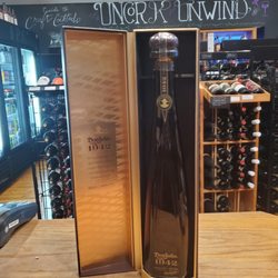 Uncork & Unwind Wine & Spirits