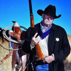 Fox Hay Feed & Grain No 2 - As a Texas Ranger, my pony is my most valued partner.  Fox & the staff keep my mount chase'n bad guys......always.