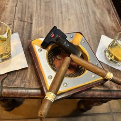 Buena Vista Cigar Club - Cigars and whisky