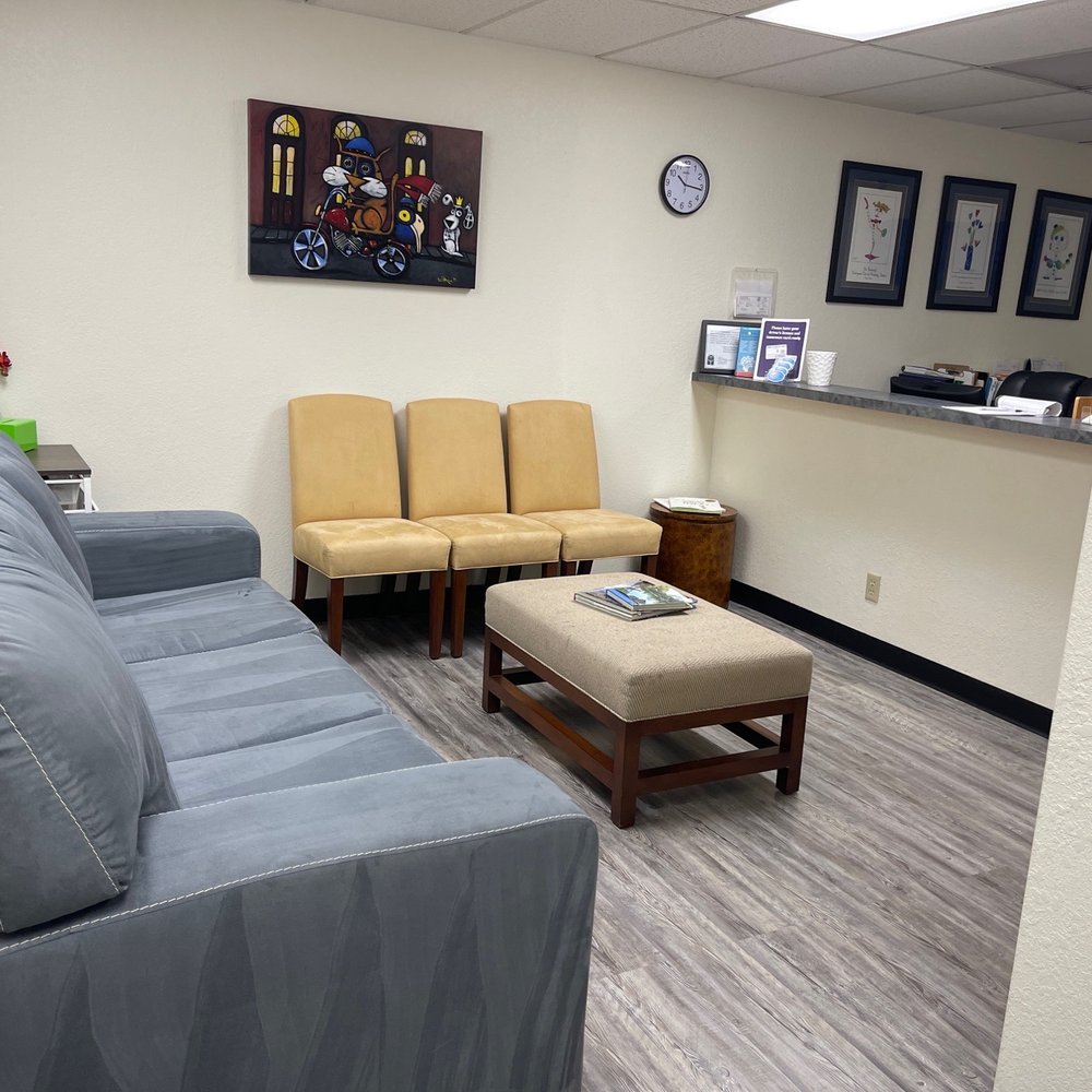 One Neuro - Clean waiting room - Psychologists Near Me - Culver City, California