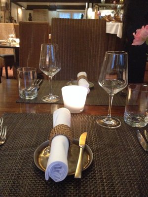 Dorfkrug Volksdorf | Restaurant & Sushi by null