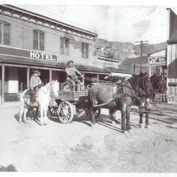 The Clifton Hotel - Hotel was built in 1890. Please visit website for booking and additional information. http://www.clifton-hotel.com