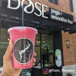 Dose Yoga and Smoothie Bar - Smoothie time