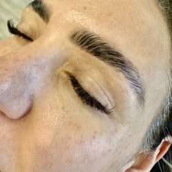 Grace Threading - Brow lamination