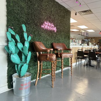 Taco Tento - Backdrop for pics. Looks nice! - Tacos Near Me - Gainesville, Georgia Taco Tento - Backdrop for pics. Looks nice! - Tacos Near Me - Gainesville, Georgia