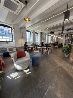Càphê Roasters by null