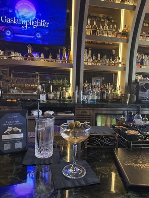 Gaslamplighter Karaoke Cocktail Bar by null