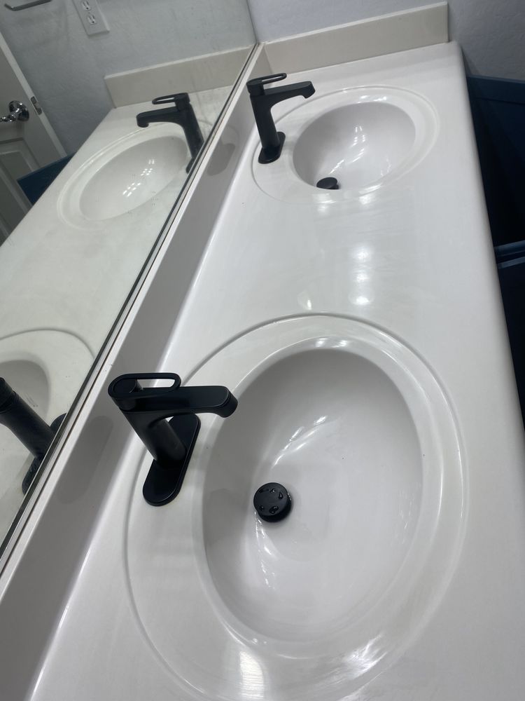 Slide of Madrid Plumbing