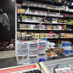 S & A Smokeshop - Favorite smoke shop!