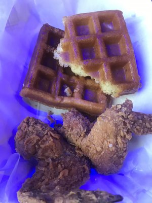 Harold's Chicken & Ice Bar by null