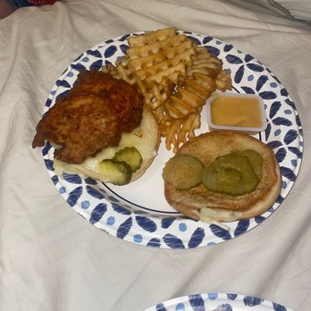Chick-fil-A - Chick-fil-A- Spicy Chicken Sandwich Meal - Fast Food Near Me - Destin, Florida
