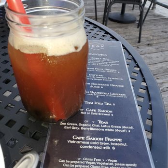 SEAK - Pomegranite bubble tea - Vietnamese Near Me - Edgewater, New Jersey