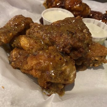 The Colorado Room - One 1 Lb. Wings, honey mustard & spicyaki - Music Venues Near Me - Fort Collins, Colorado The Colorado Room - One 1 Lb. Wings, honey mustard & spicyaki - Music Venues Near Me - Fort Collins, Colorado