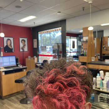 Fantastic Sams - Hair Salons Near Me - Torrance, California Fantastic Sams - Hair Salons Near Me - Torrance, California