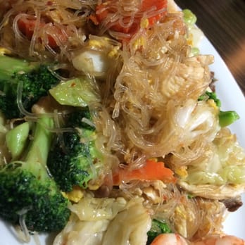 Rose Apple - Pad Woon Sen (combo meat) soo delicious. - Thai Near Me - San Bernardino, California Rose Apple - Pad Woon Sen (combo meat) soo delicious. - Thai Near Me - San Bernardino, California