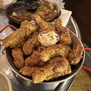 Kong Dog - Kong Pocha Chicken Wing (12 pcs) Soy Garlic - Korean Near Me - Somerville, Massachusetts Kong Dog - Kong Pocha Chicken Wing (12 pcs) Soy Garlic - Korean Near Me - Somerville, Massachusetts