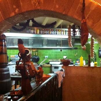 La Taberna del Caracol - the kitchen - Tapas Bars Near Me - Palma, PM