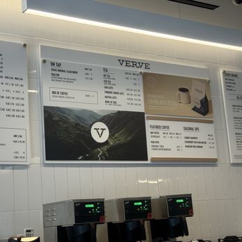 Capital One Café - Nice menu and Cap 1 holders get 50% off daily - Banks & Credit Unions Near Me - Bronx, New York